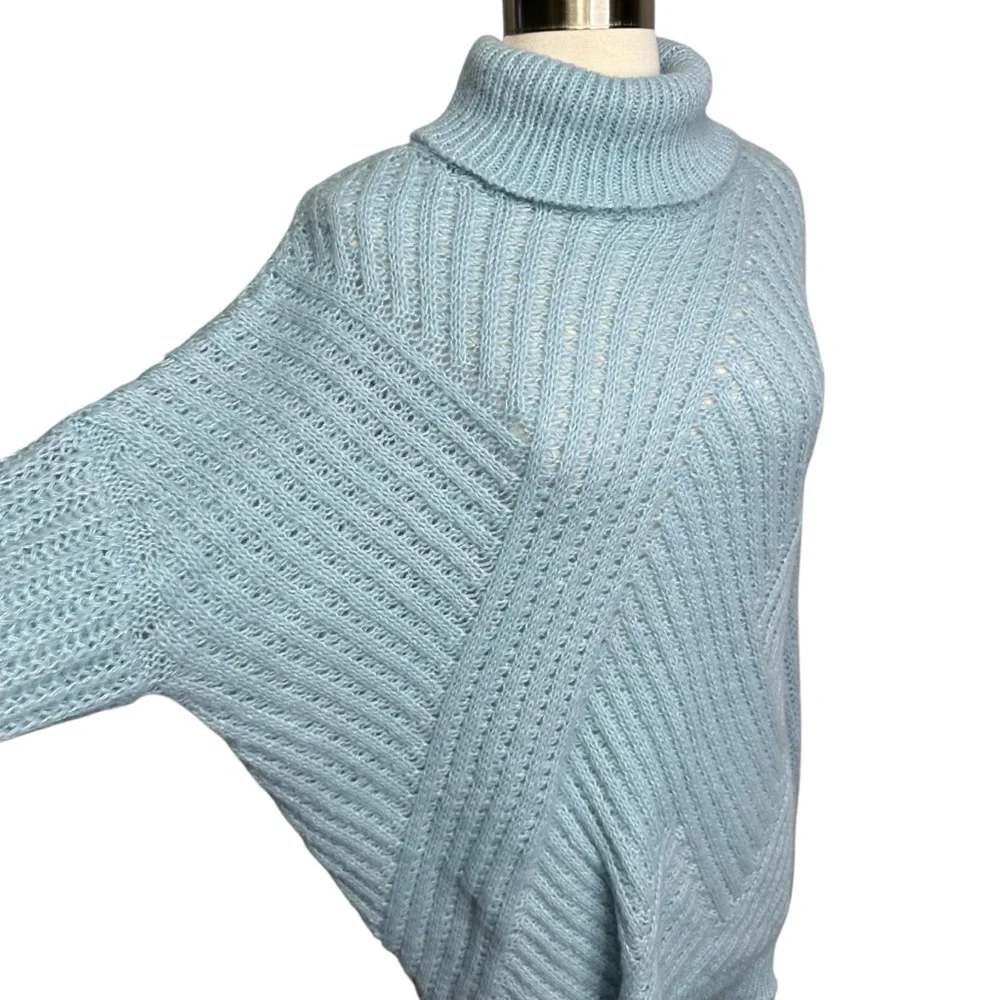 LINE & DOT Bea Oversized Turtleneck Crochet Style Knit in Light Blue Medium New - Picture 5 of 13